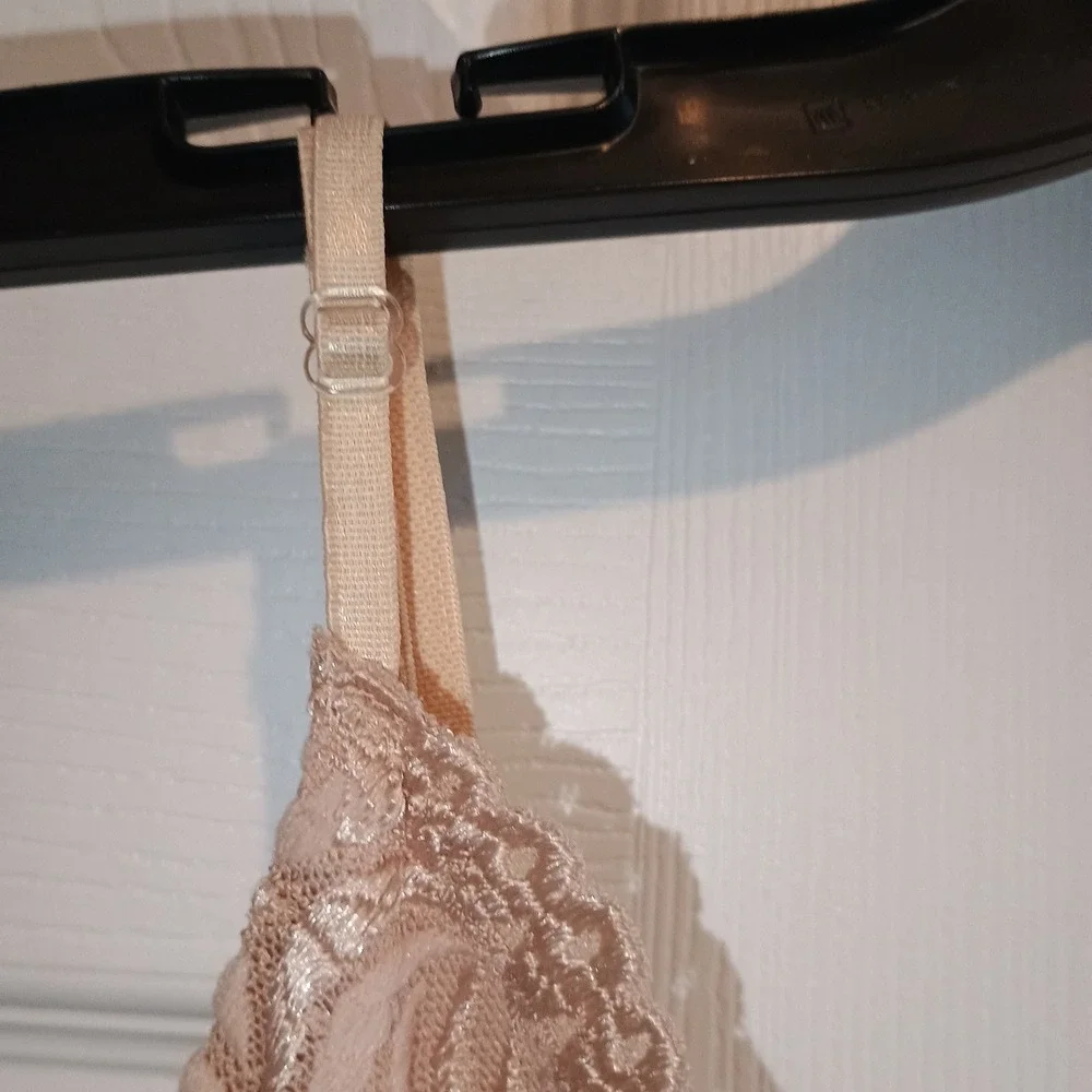 VTG Y2K Bebe Crochet Lace Cami Bra Top‎ Coquette Fairycore Tan Pink XS S - Picture 6 of 7